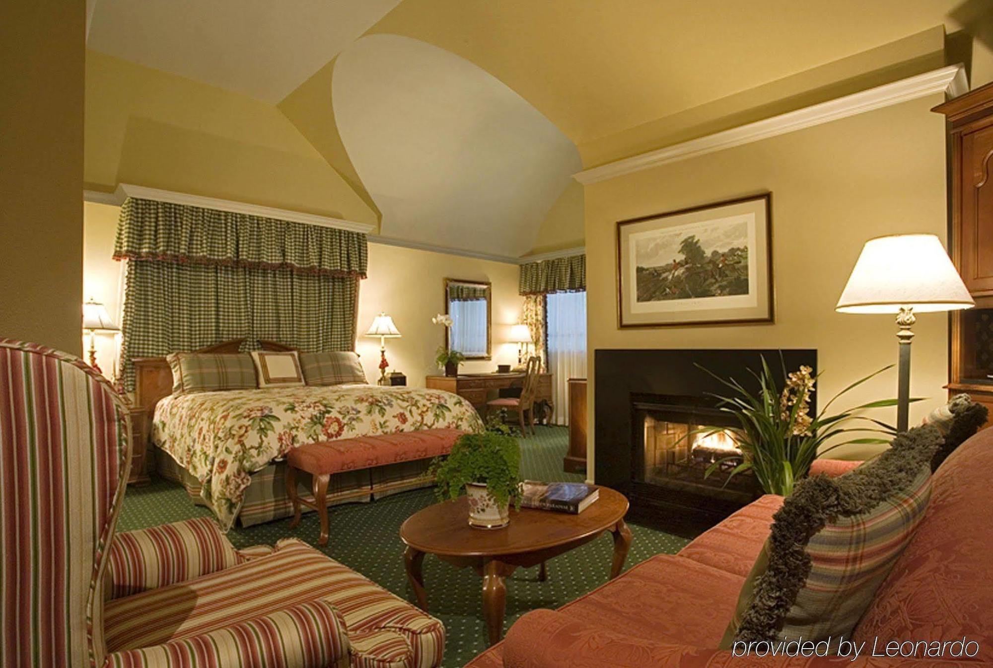 The Stanford Park 4*
